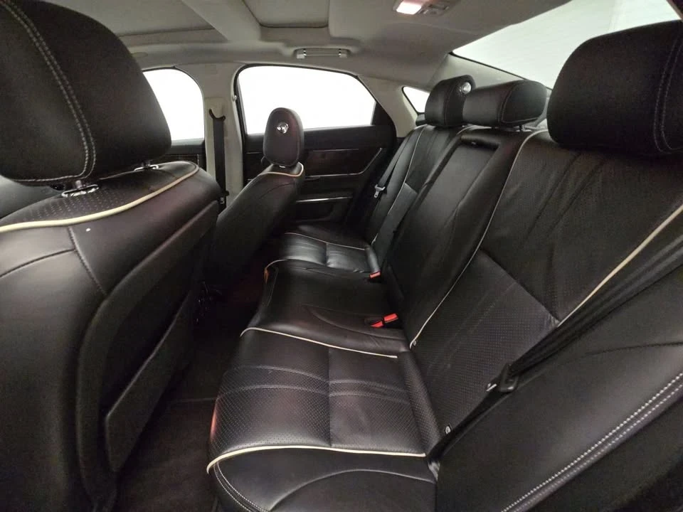 2016 Jaguar X351 XJ - Image 14 of 16