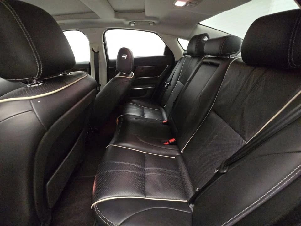2016 Jaguar X351 XJ - Image 14 of 16