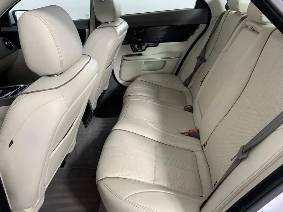 2016 Jaguar X351 XJ - Image 18 of 20