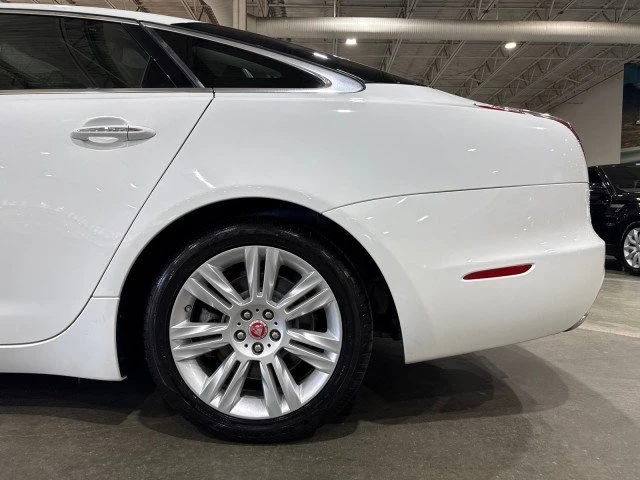 2016 Jaguar X351 XJ - Image 19 of 19
