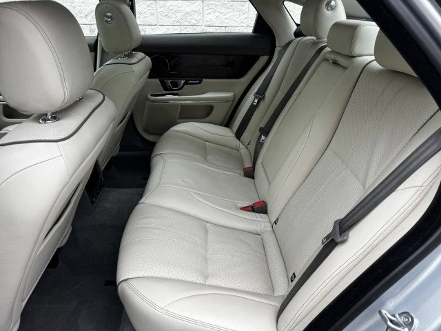 2016 Jaguar X351 XJ - Image 7 of 19