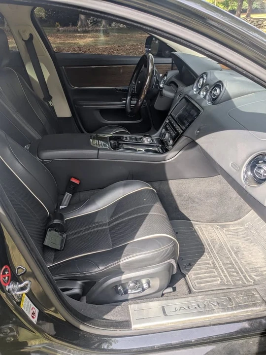 2016 Jaguar X351 XJ - Image 13 of 18