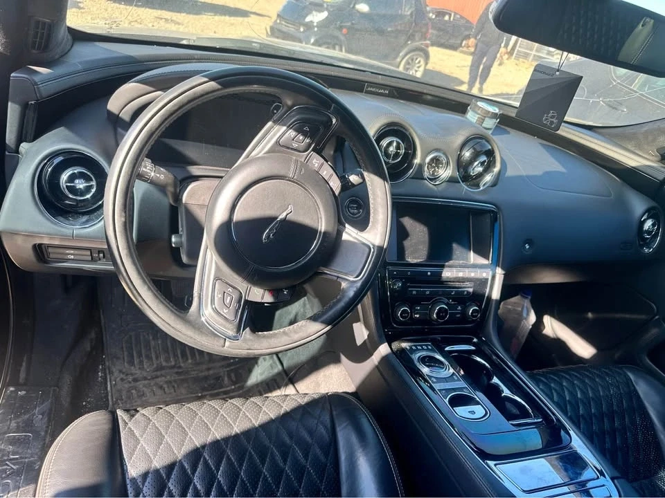 2016 Jaguar X351 XJ - Image 5 of 5