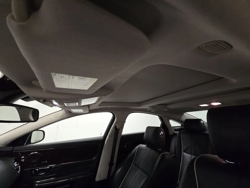 2016 Jaguar X351 XJ - Image 11 of 15