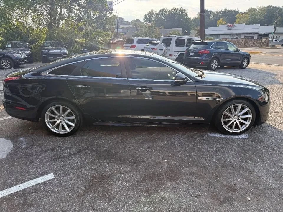2016 Jaguar X351 XJ - Image 3 of 19