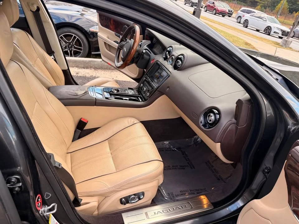 2016 Jaguar X351 XJ - Image 8 of 20