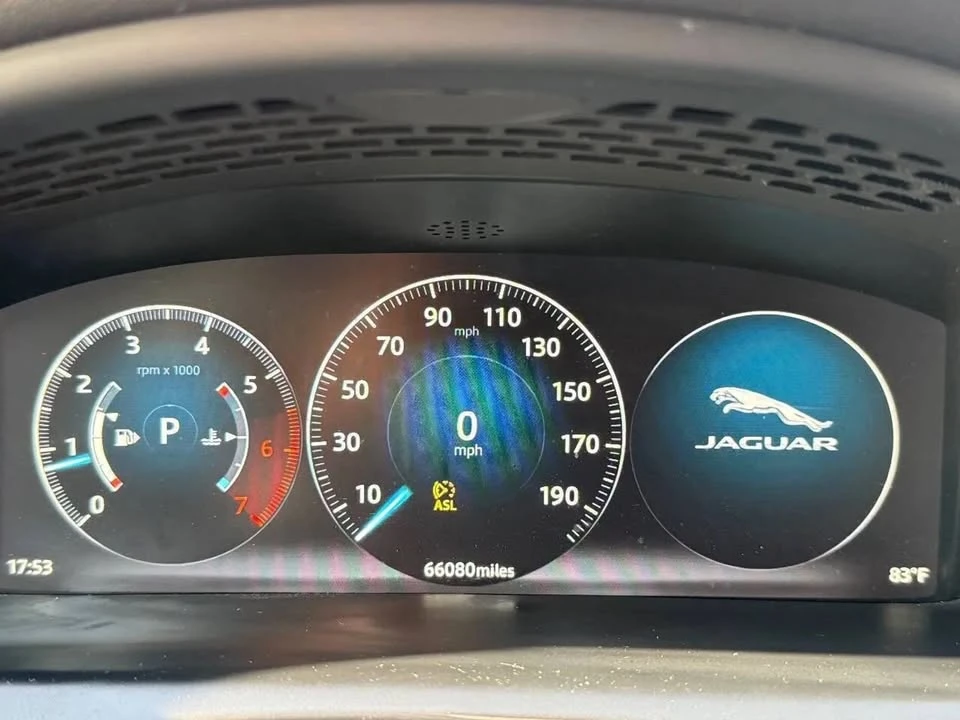 2016 Jaguar X351 XJ - Image 9 of 19