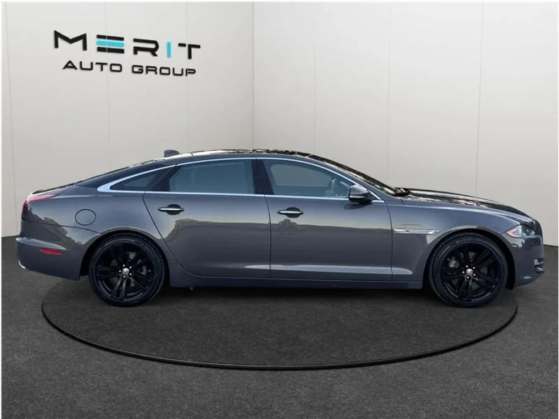 2016 Jaguar X351 XJ - Image 9 of 19