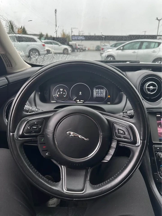 2016 Jaguar X351 XJ - Image 6 of 7