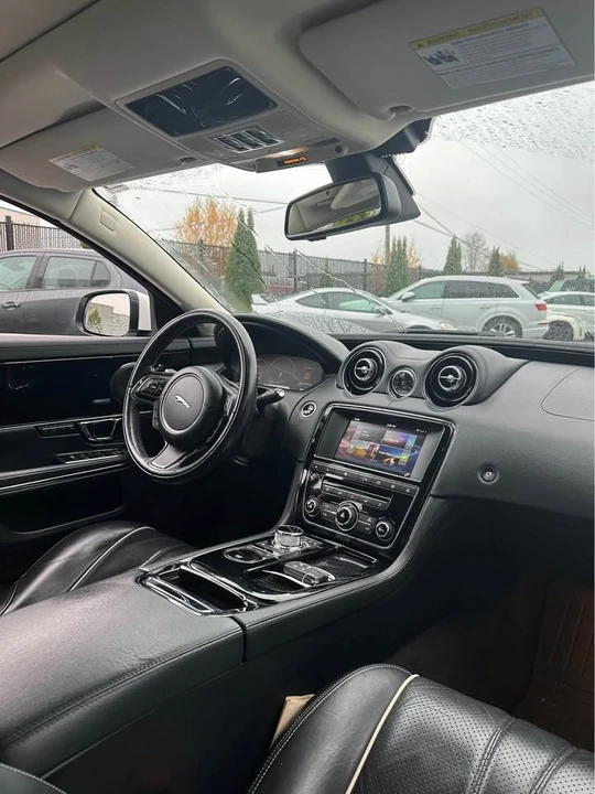 2016 Jaguar X351 XJ - Image 5 of 7