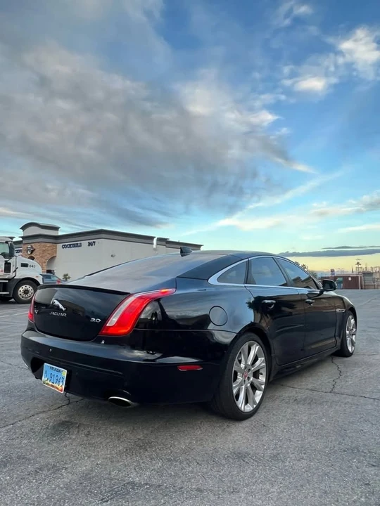 2016 Jaguar X351 XJ - Image 5 of 20