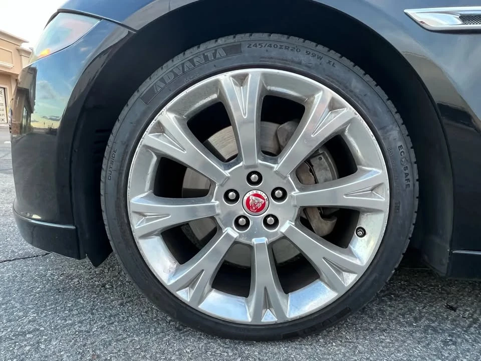 2016 Jaguar X351 XJ - Image 10 of 20