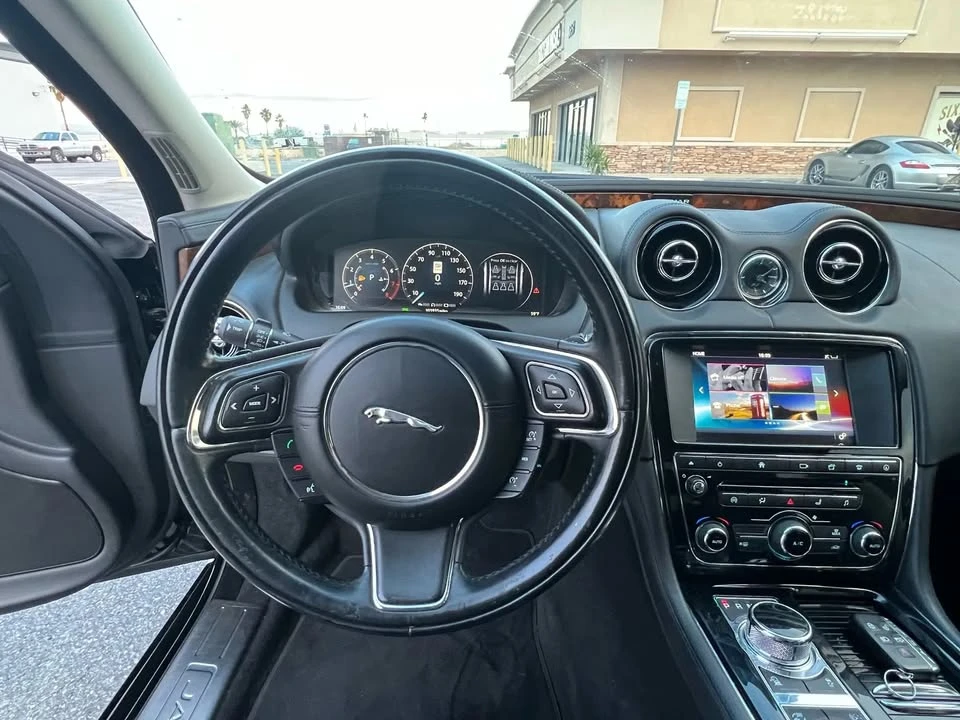 2016 Jaguar X351 XJ - Image 16 of 20