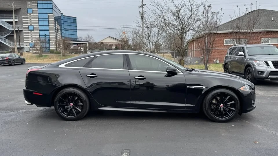 2016 Jaguar X351 XJ - Image 4 of 20