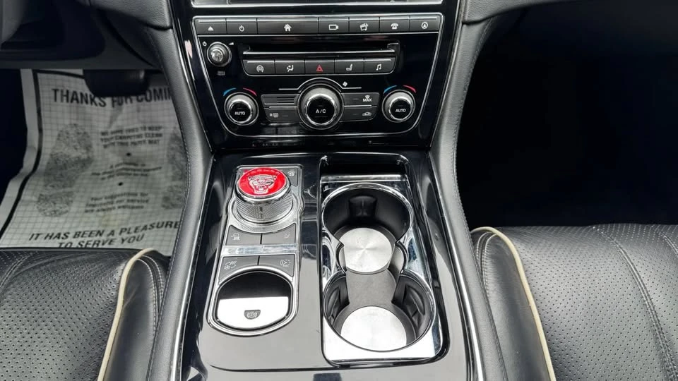 2016 Jaguar X351 XJ - Image 14 of 20