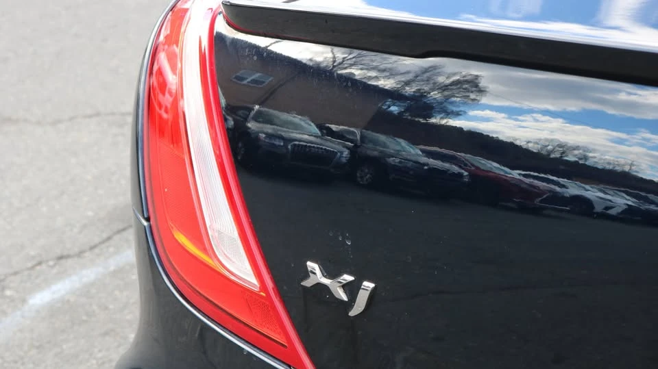 2016 Jaguar X351 XJ - Image 7 of 20