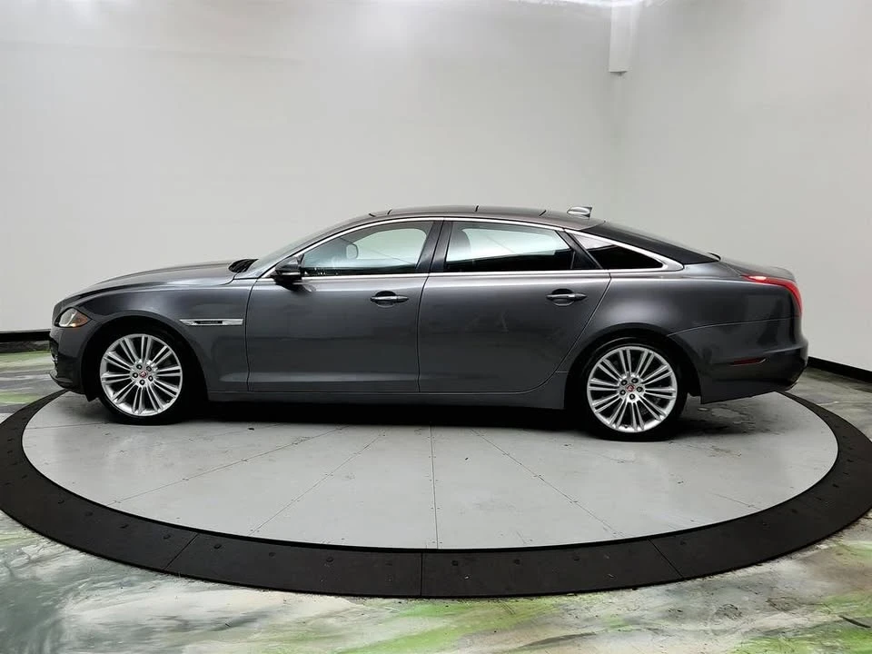 2016 Jaguar X351 XJ - Image 8 of 20