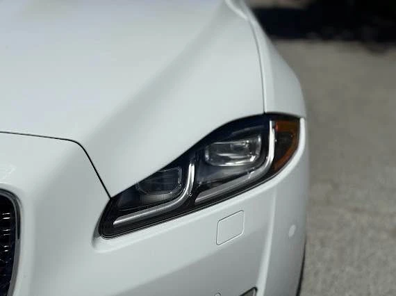 2016 Jaguar X351 XJ - Image 9 of 20