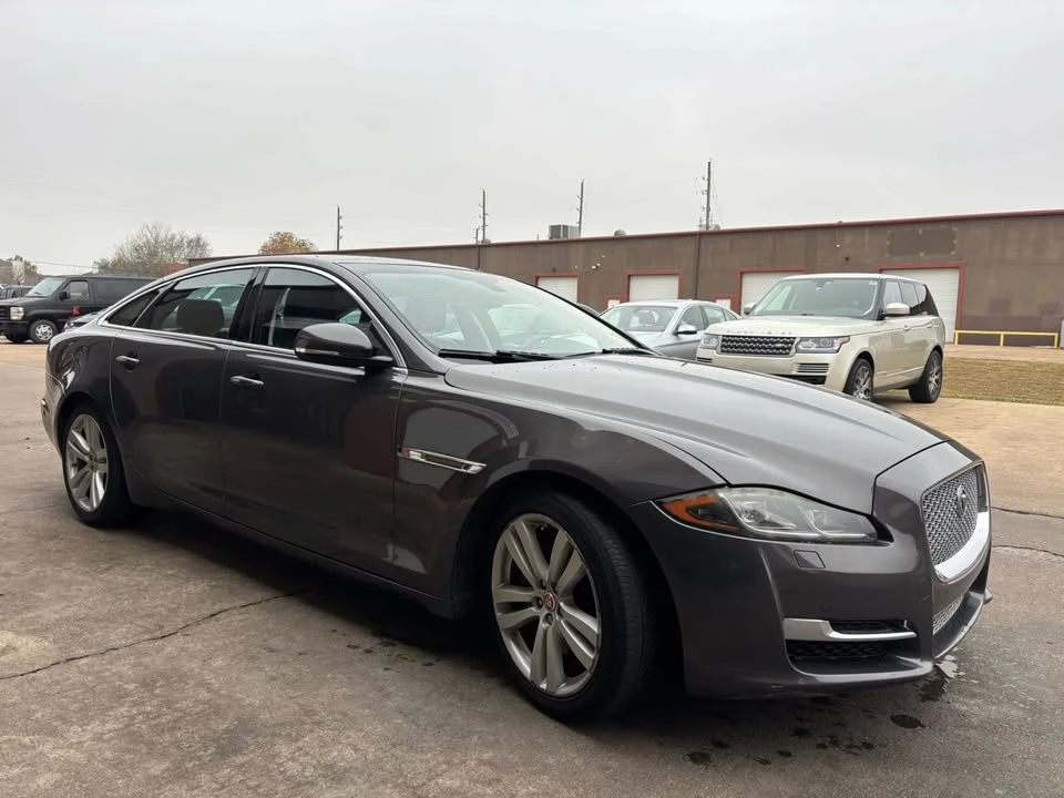 2016 Jaguar X351 XJ - Image 3 of 13