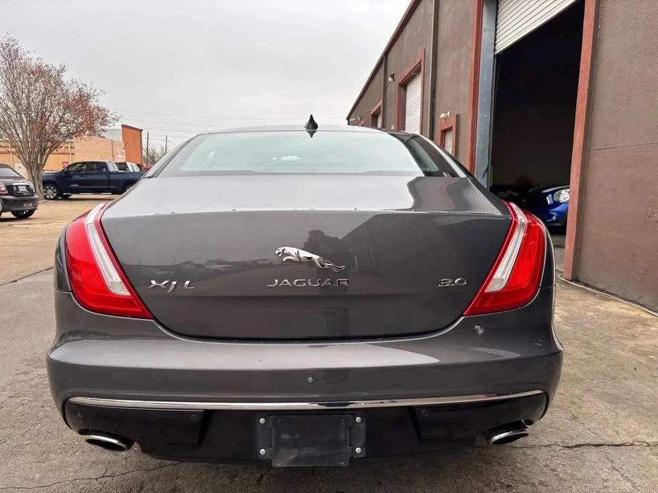 2016 Jaguar X351 XJ - Image 5 of 13