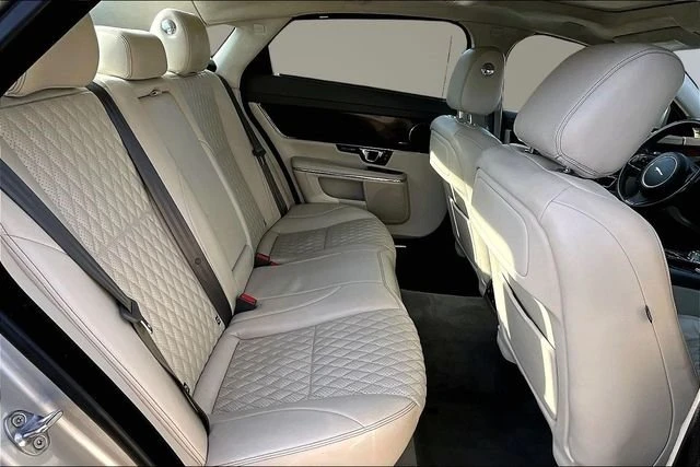 2016 Jaguar X351 XJ - Image 15 of 20