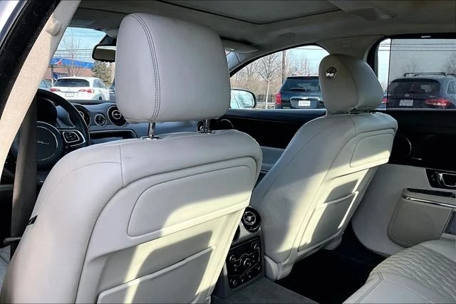 2016 Jaguar X351 XJ - Image 19 of 20
