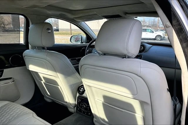 2016 Jaguar X351 XJ - Image 16 of 20
