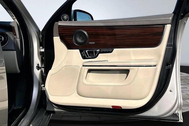 2016 Jaguar X351 XJ - Image 17 of 20