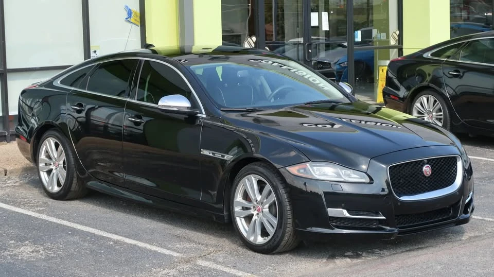 2016 Jaguar X351 XJ - Image 5 of 20