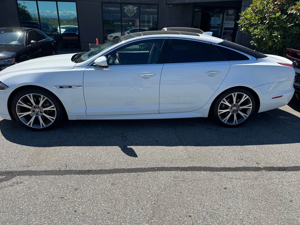 2016 Jaguar X351 XJR - Image 8 of 10
