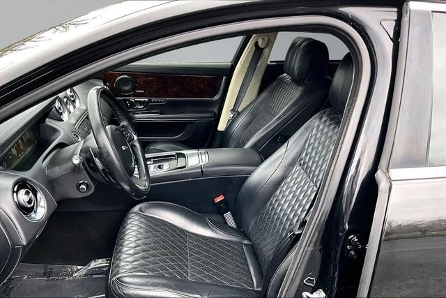 2016 Jaguar X351 XJ - Image 9 of 19