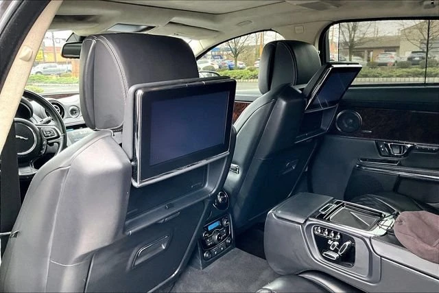 2016 Jaguar X351 XJ - Image 17 of 19