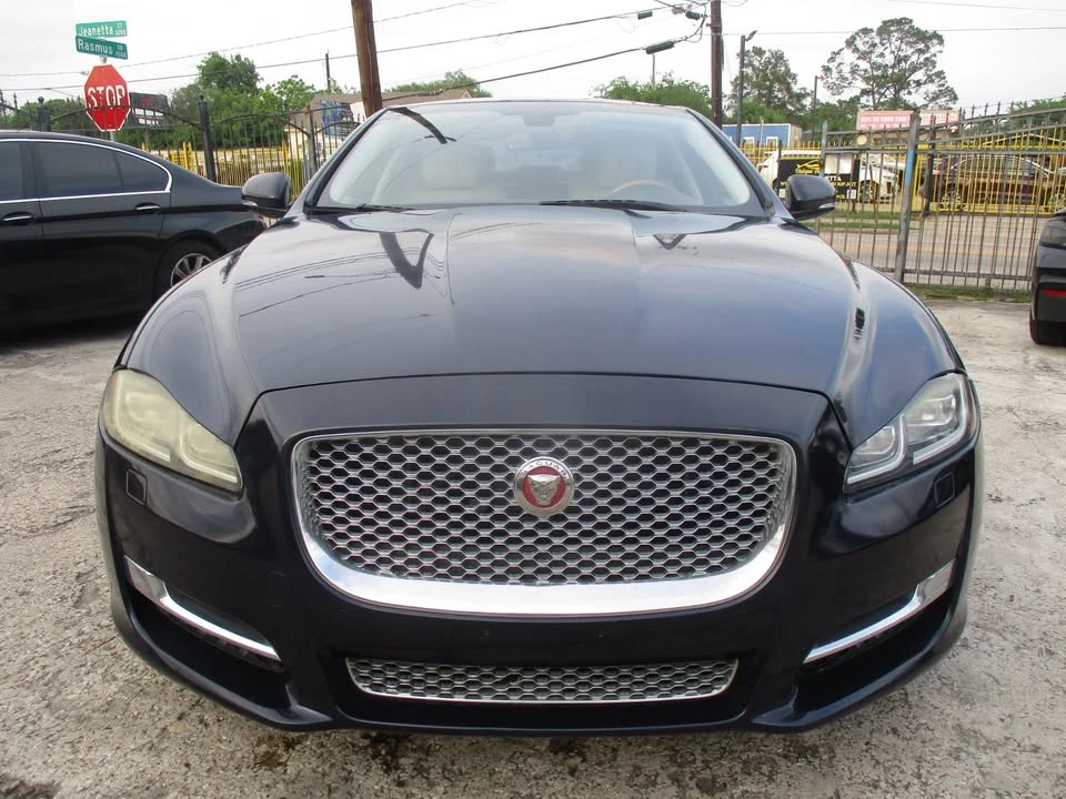 2016 Jaguar X351 XJ - Image 2 of 20