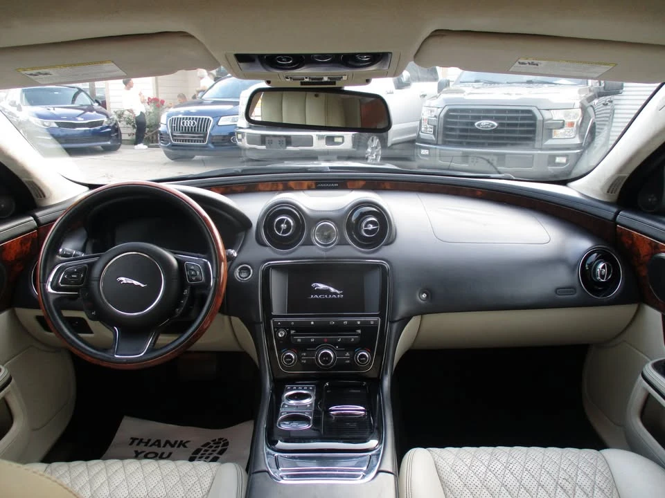 2016 Jaguar X351 XJ - Image 12 of 20