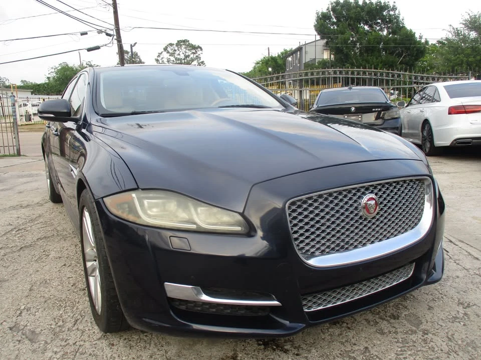 2016 Jaguar X351 XJ - Image 3 of 20