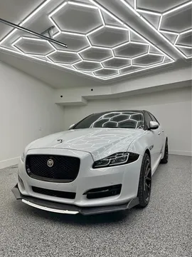 2016 Jaguar XJ L Portfolio