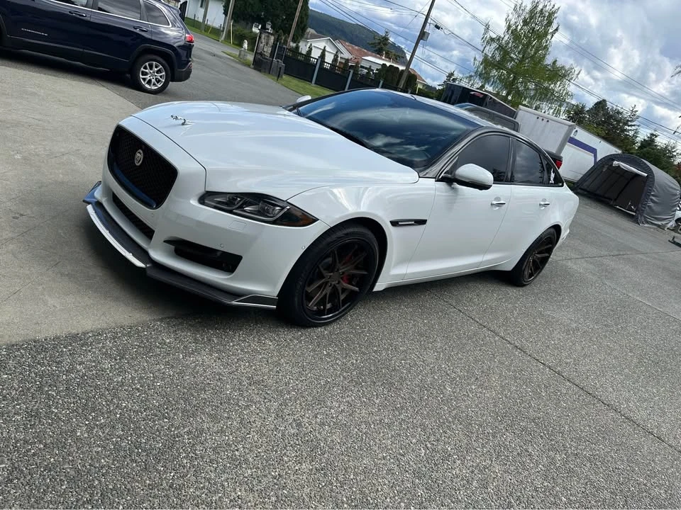 2016 Jaguar X351 XJ - Image 2 of 5