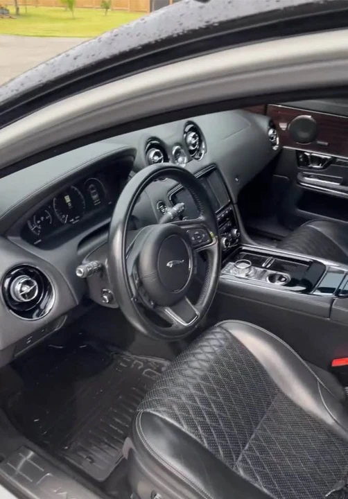 2016 Jaguar X351 XJ - Image 4 of 5