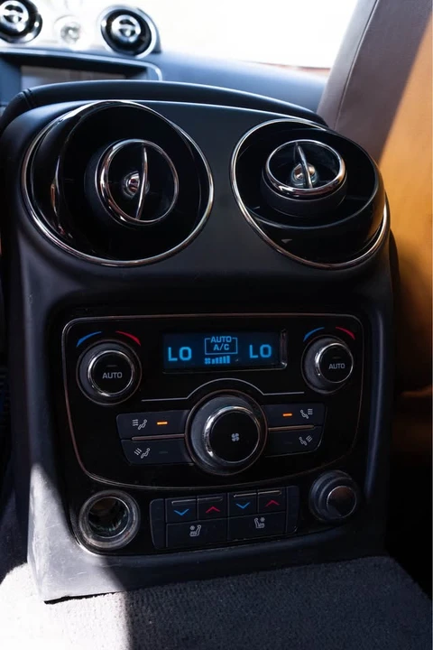 2016 Jaguar X351 XJ - Image 12 of 15
