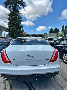 2016 Jaguar XJ Portfolio
