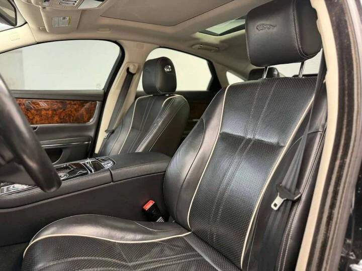 2016 Jaguar X351 XJ - Image 7 of 9