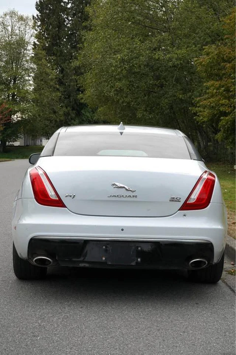 2016 Jaguar X351 XJ - Image 5 of 9