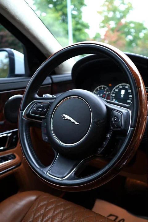 2016 Jaguar X351 XJ - Image 7 of 9