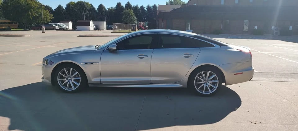 2016 Jaguar X351 XJR - Image 11 of 12