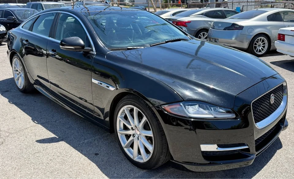 2016 Jaguar X351 XJ - Image 3 of 19