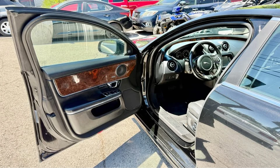 2016 Jaguar X351 XJ - Image 7 of 19