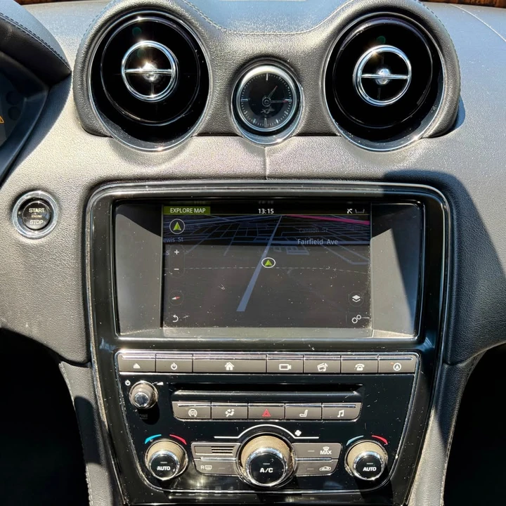 2016 Jaguar X351 XJ - Image 12 of 19