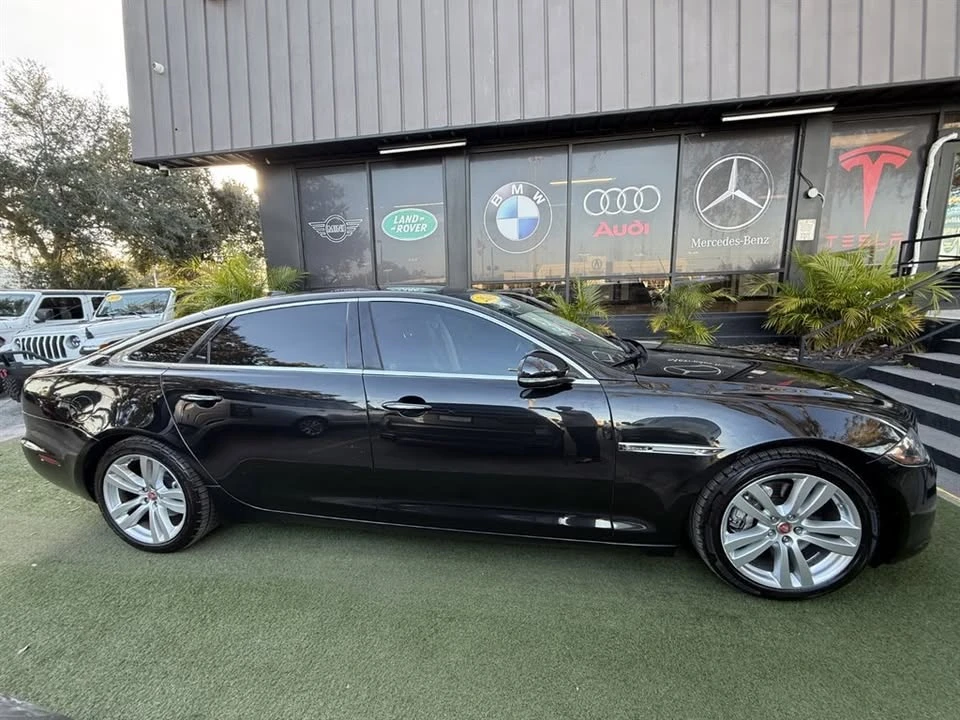 2016 Jaguar X351 XJ - Image 8 of 20