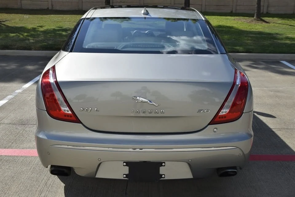 2016 Jaguar X351 XJ - Image 19 of 20