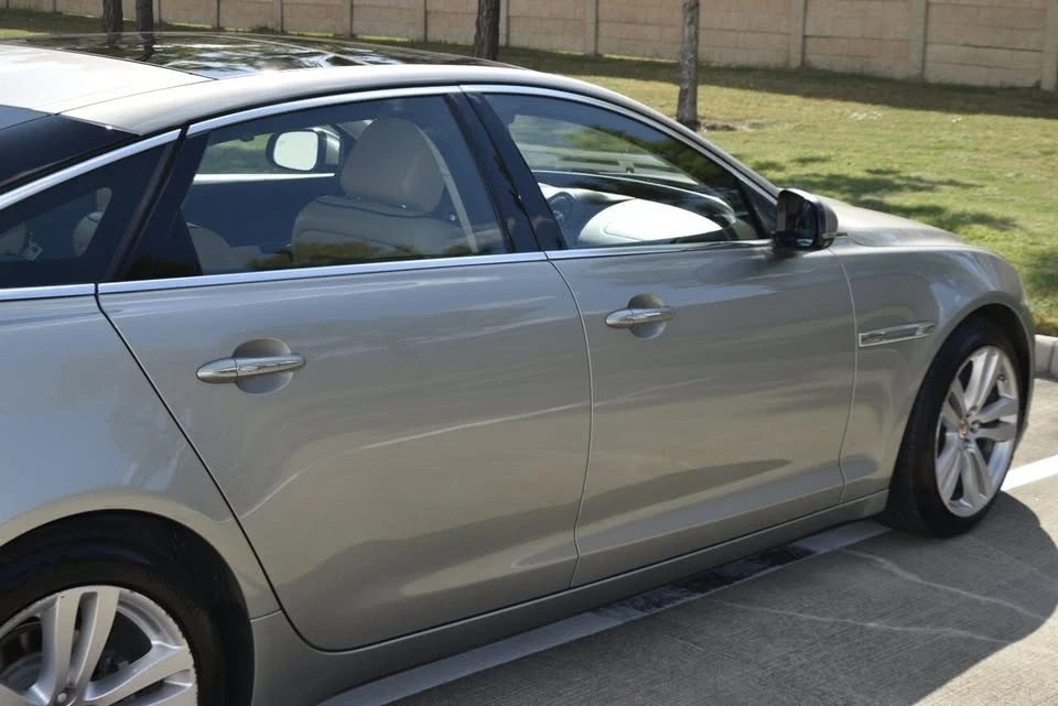 2016 Jaguar X351 XJ - Image 18 of 20